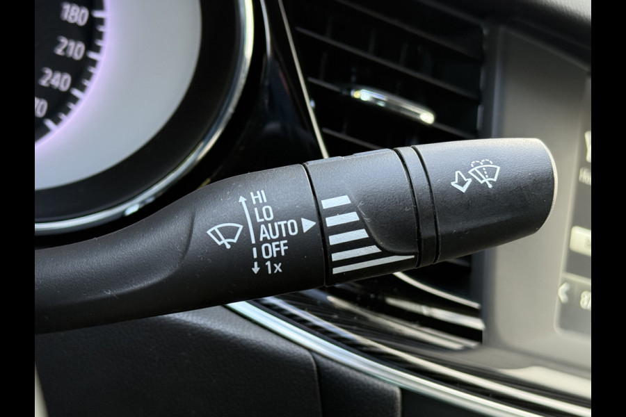 Opel Insignia Grand Sport BWJ 11-2019 | 1.5T 165PK Innovation AUTOMAAT | TREKHAAK | CLIMA | NAVI | LEDER/STOF | PDC | CAMERA | PRIVACY GLASS | Opel Insignia Grand Sport BWJ 11-2019 | 1.5T 165PK Innovation AUTOMAAT | TREKHAAK | CLIMA | NAVI | LEDER/STOF | PDC | CAMERA | PRIVACY GLASS |