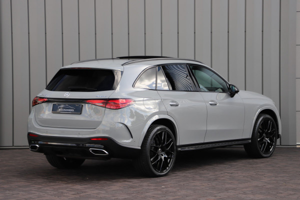 Mercedes-Benz GLC 300e AMG 4-Matic | 313PK | Pano | Massage | Keyles-go | Sfeerverlichting | Memory | Distronic+ | Stoelventilatie | Air-balance |
