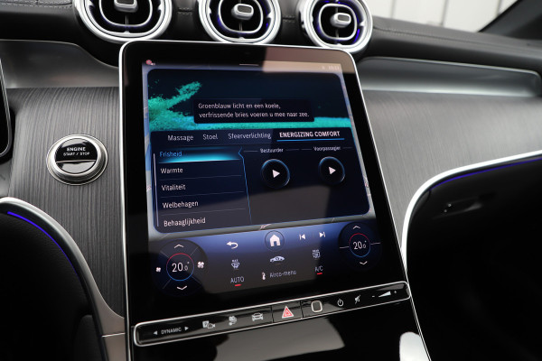 Mercedes-Benz GLC 300e AMG 4-Matic | 313PK | Pano | Massage | Keyles-go | Sfeerverlichting | Memory | Distronic+ | Stoelventilatie | Air-balance |