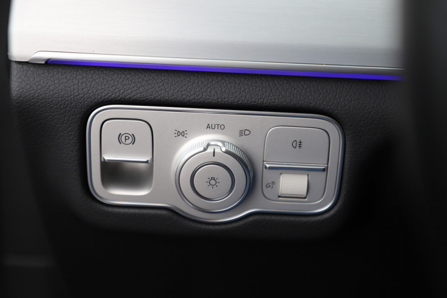 Mercedes-Benz GLE AMG 53 Hybrid 4MATIC+ | 544PK | Luchtvering | Pano | Keyles-go | Sfeerverlichting | Burmester | Memory | Multibeam | Standkachel Mercedes-Benz GLE AMG 53 Hybrid 4MATIC+ | 544PK | Luchtvering | Pano | Keyles-go | Sfeerverlichting | Burmester | Memory | Multibeam | Standkachel