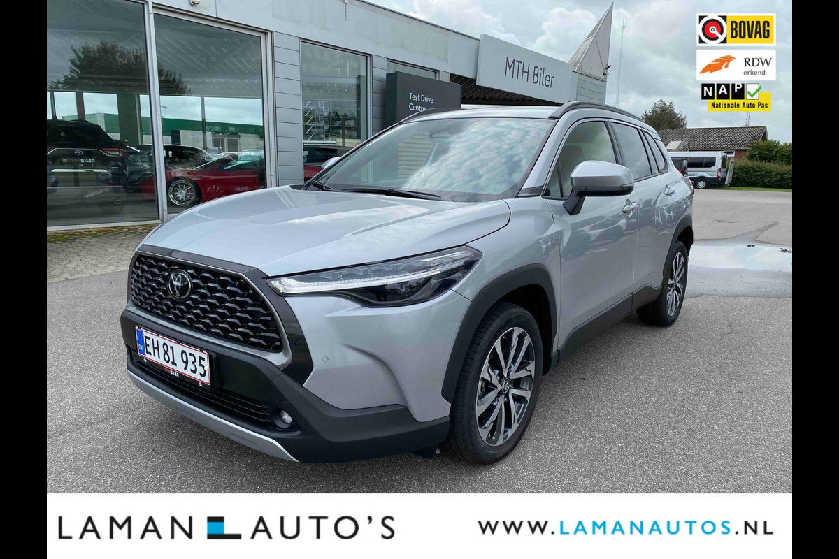 Toyota Corolla Cross Hybrid 140pk Style Premium 2025 | CarPlay Stuur- en stoelverwarming ECC ACC 18" LMV PDC Camera BSM Metallic | Hybrid Voorschoten Toyota Corolla Cross Hybrid 140pk Style Premium 2025 | CarPlay Stuur- en stoelverwarming ECC ACC 18" LMV PDC Camera BSM Metallic | Hybrid Voorschoten