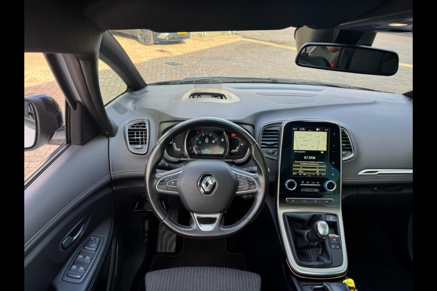 Renault Grand Scénic TCe 140 Intens Pano / Head up / Full LED / Stoel verwarming