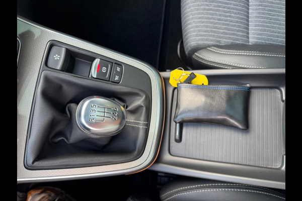 Renault Grand Scénic TCe 140 Intens Pano / Head up / Full LED / Stoel verwarming