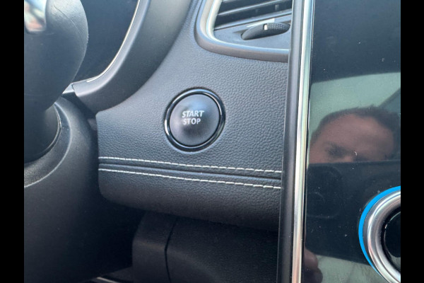 Renault Grand Scénic TCe 140 Intens Pano / Head up / Full LED / Stoel verwarming