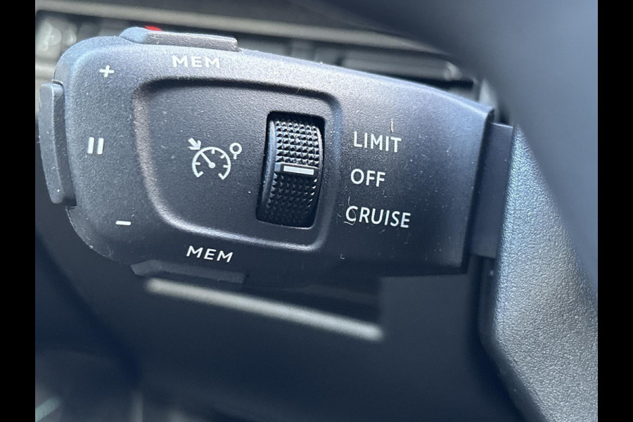 Peugeot 3008 1.2 PureTech Blue Lease Allure