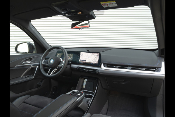BMW X1 xDrive25e M-Sport - Driving Ass Plus - Stoelverwarming - Parking Ass BMW X1 xDrive25e M-Sport - Driving Ass Plus - Stoelverwarming - Parking Ass