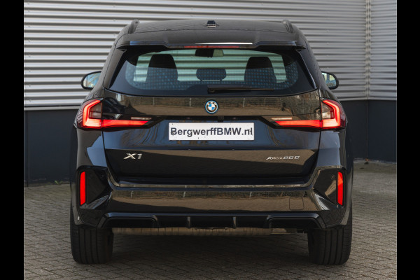 BMW X1 xDrive25e M-Sport - Driving Ass Plus - Stoelverwarming - Parking Ass BMW X1 xDrive25e M-Sport - Driving Ass Plus - Stoelverwarming - Parking Ass