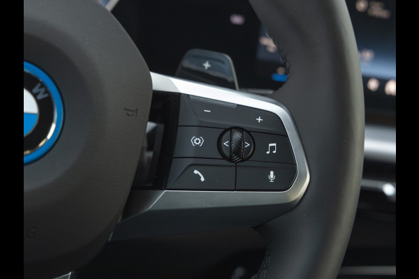 BMW X1 xDrive25e M-Sport - Driving Ass Plus - Stoelverwarming - Parking Ass BMW X1 xDrive25e M-Sport - Driving Ass Plus - Stoelverwarming - Parking Ass