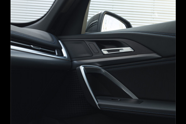 BMW X1 xDrive25e M-Sport - Driving Ass Plus - Stoelverwarming - Parking Ass BMW X1 xDrive25e M-Sport - Driving Ass Plus - Stoelverwarming - Parking Ass