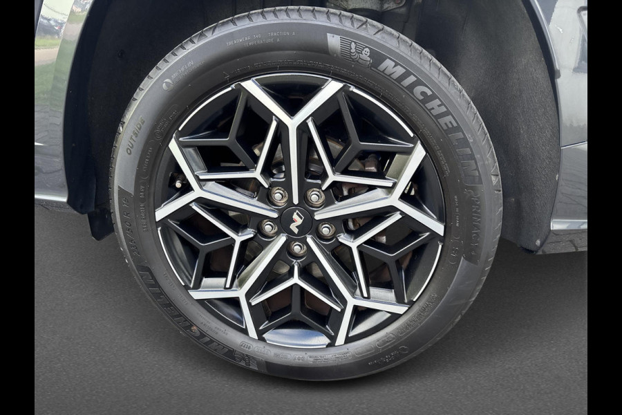 Hyundai Tucson 1.6 T-GDI HEV N Line Sky Hyundai Tucson 1.6 T-GDI HEV N Line Sky