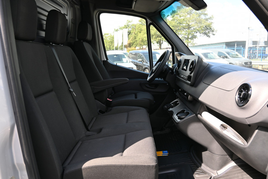 Mercedes-Benz Sprinter 317 CDI L3H2 MBUX met camera, Geveerde stoel, Climate controle