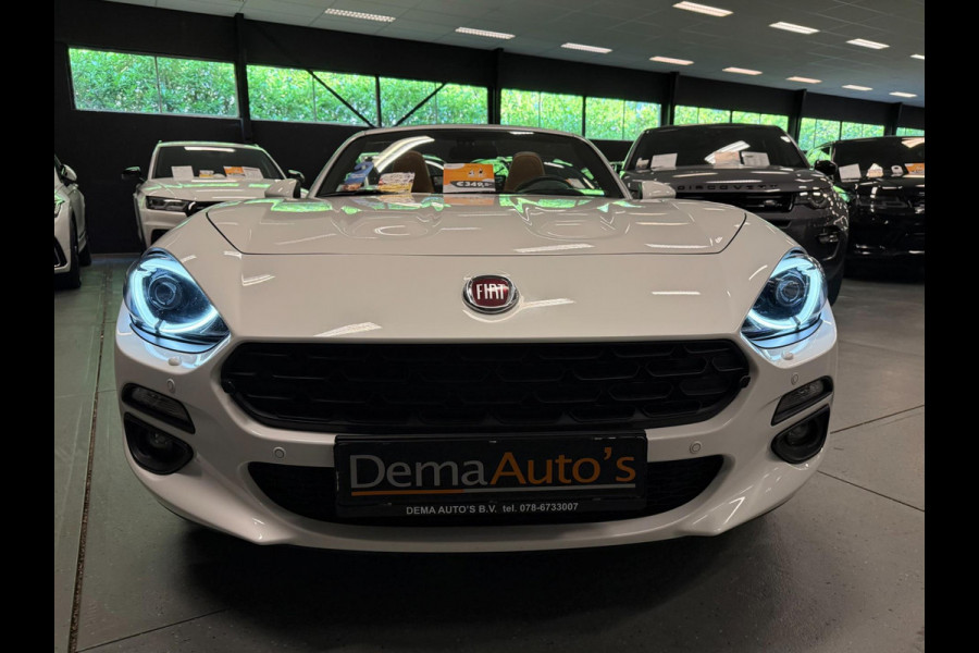 Fiat 124 Spider 1.4 MultiAir Turbo NAVI/LED/LEDER/CAM/DAB/BOSE/PDC/CRUISE///