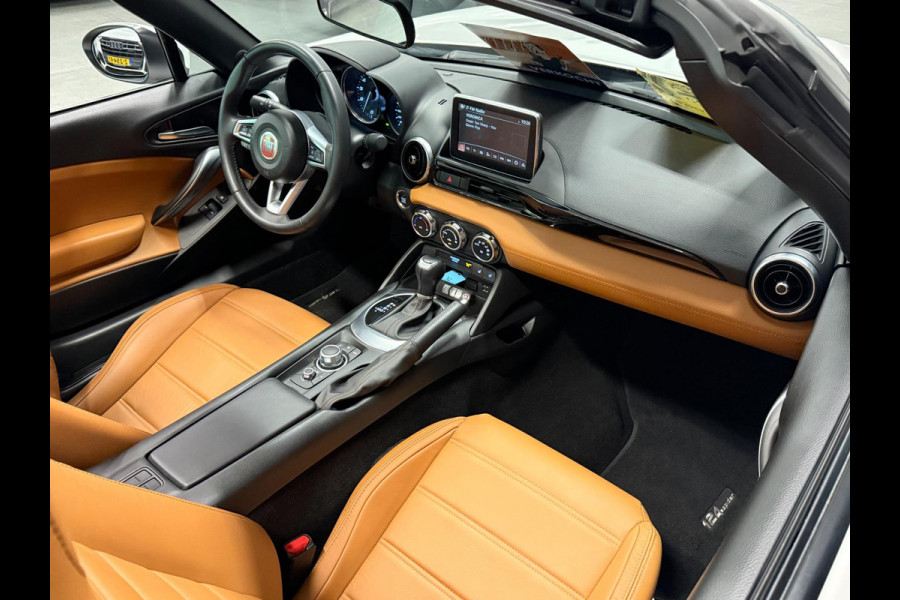 Fiat 124 Spider 1.4 MultiAir Turbo NAVI/LED/LEDER/CAM/DAB/BOSE/PDC/CRUISE///