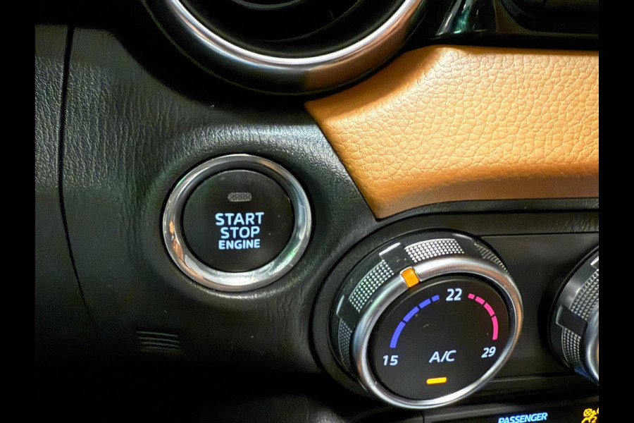 Fiat 124 Spider 1.4 MultiAir Turbo NAVI/LED/LEDER/CAM/DAB/BOSE/PDC/CRUISE///