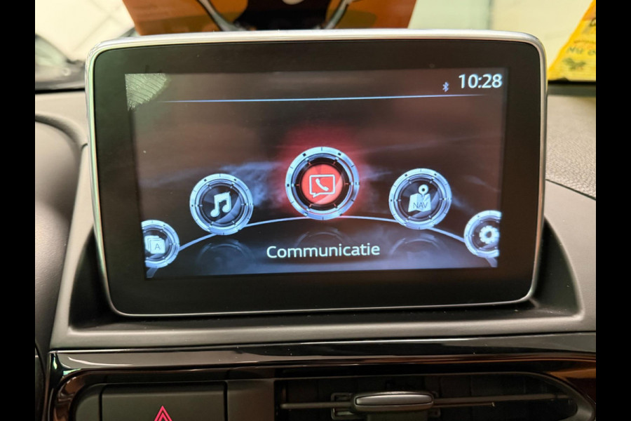 Fiat 124 Spider 1.4 MultiAir Turbo NAVI/LED/LEDER/CAM/DAB/BOSE/PDC/CRUISE///