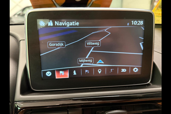 Fiat 124 Spider 1.4 MultiAir Turbo NAVI/LED/LEDER/CAM/DAB/BOSE/PDC/CRUISE///