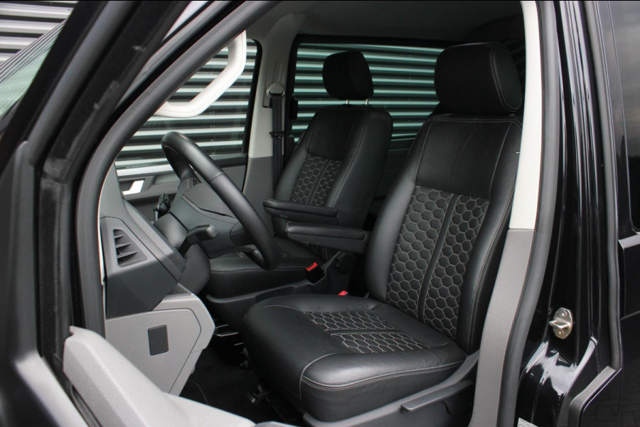 Volkswagen Transporter 2.0 TDI L2H1 150PK BULLI DC DUBBEL CABINE / LEIGHTONVANS BODYKIT / FULL OPTINS / LEDER / FULL BLACK / APPLE