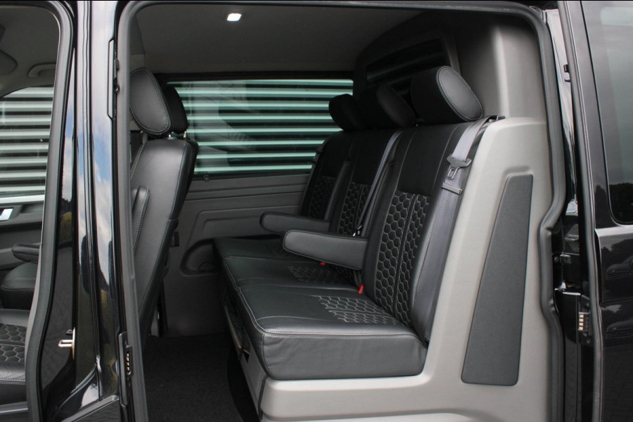Volkswagen Transporter 2.0 TDI L2H1 150PK BULLI DC DUBBEL CABINE / LEIGHTONVANS BODYKIT / FULL OPTINS / LEDER / FULL BLACK / APPLE