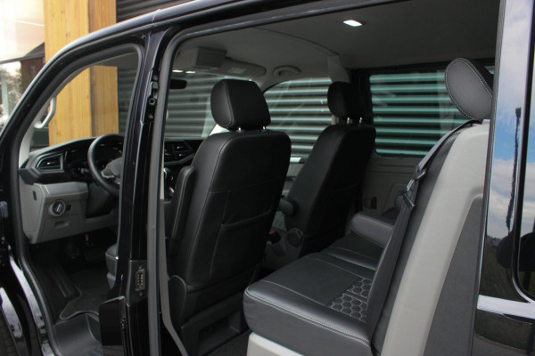 Volkswagen Transporter 2.0 TDI L2H1 150PK BULLI DC DUBBEL CABINE / LEIGHTONVANS BODYKIT / FULL OPTINS / LEDER / FULL BLACK / APPLE
