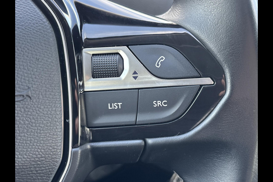 Peugeot 3008 1.2 PureTech Blue Lease Executive | automaat | navigatie | achteruitrijcamera | trekhaak afneembaar