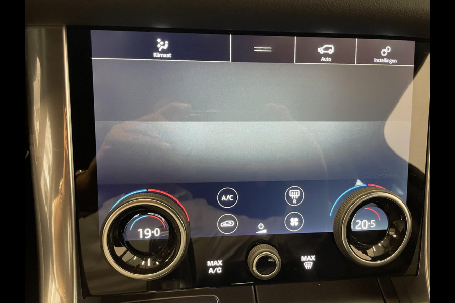 Land Rover Range Rover Sport P400e SE Black Pack Navigatie Apple Carplay/Android Auto Camera Parkeersensoren Meridian Sound System LED koplampen Cruise Control 21"lichtmetalen velgen Climate Control  Getinte ramen Land Rover Range Rover Sport P400e SE Black Pack Navigatie Apple Carplay/Android Auto Camera Parkeersensoren Meridian Sound System LED koplampen Cruise Control 21"lichtmetalen velgen Climate Control  Getinte ramen