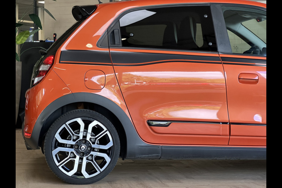 Renault Twingo 0.9 TCe GT 110pk Navi | 17" | Camera | Bluetooth | PDC | Clima | Cruise Control | Complete historie aanwezig