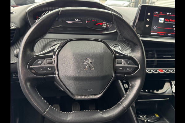 Peugeot 2008 1.2 PureTech Allure - Navigatie I LED/Xenon I PDC & Achteruitrij camera I Airco I Sport velgen I Dealer onderhouden