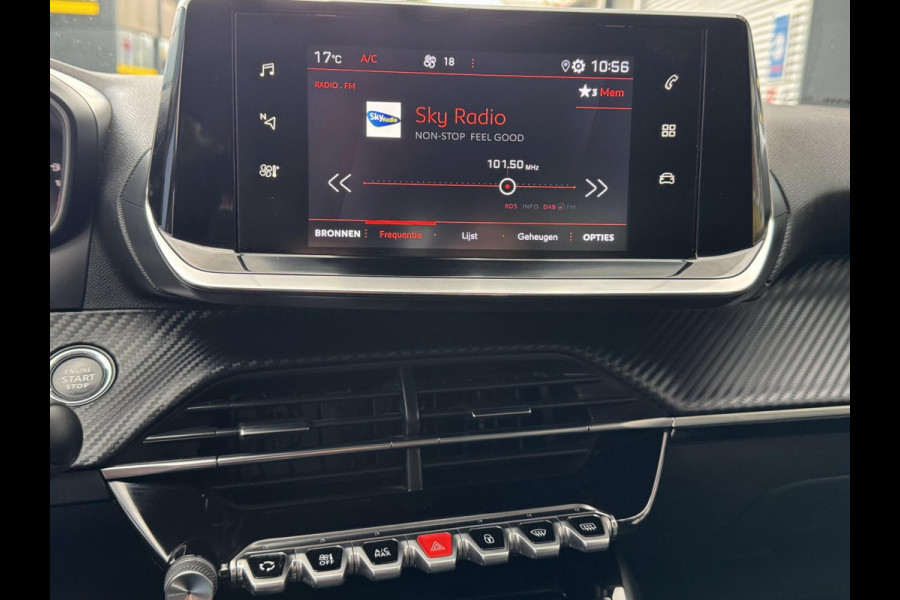 Peugeot 2008 1.2 PureTech Allure - Navigatie I LED/Xenon I PDC & Achteruitrij camera I Airco I Sport velgen I Dealer onderhouden