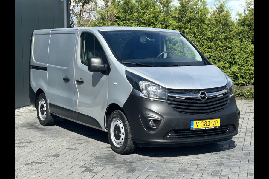 Opel Vivaro 1.6 CDTI 126 PK / ACHTERDEUREN / L1H1 / 1e EIGENAAR / AIRCO / CRUISE / NAVI / CAMERA / BLUETOOTH