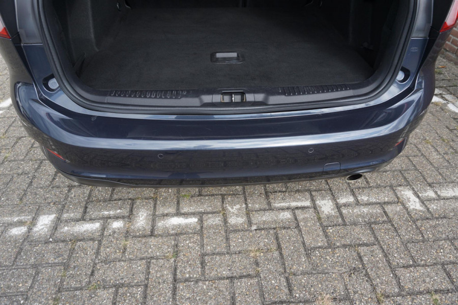 Ford FOCUS Wagon 1.0 EcoB.125PK/B&O/Trekhaak/Titanium Business /Technologypakket.