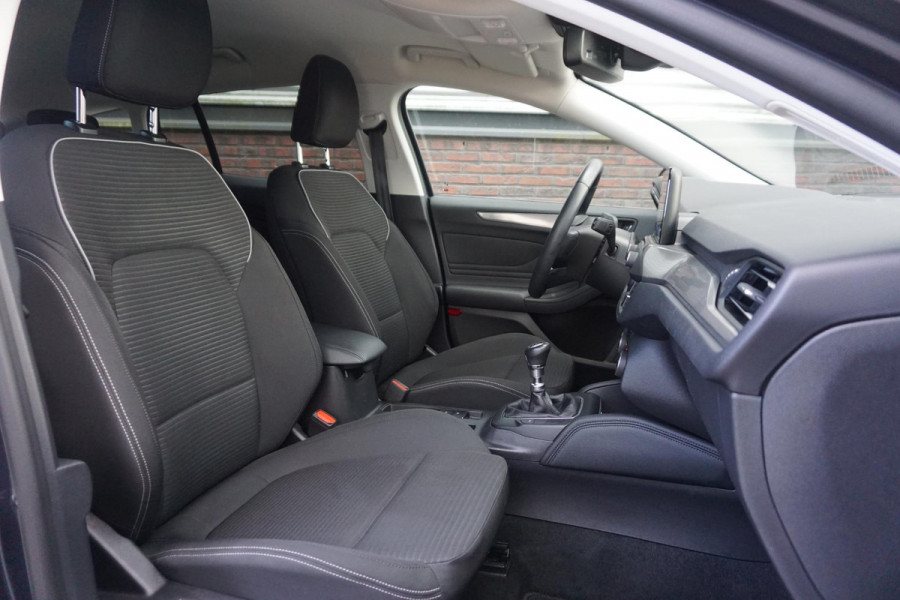 Ford FOCUS Wagon 1.0 EcoB.125PK/B&O/Trekhaak/Titanium Business /Technologypakket.