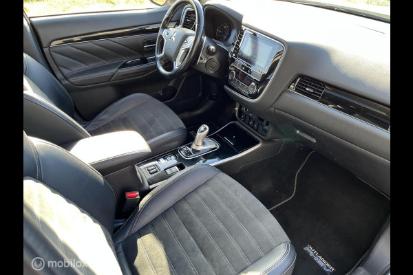 Mitsubishi Outlander 2.4 PHEV Intense+ Trekhaak carplay