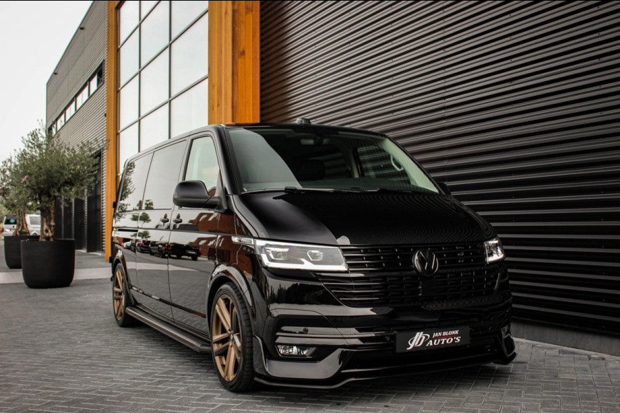 Volkswagen Transporter 2.0 TDI L2H1 150PK DIRECT RIJDEN BULLI SPECIAL / LEDEREN BEKLEDING / DUBBEL CABINE / NAVIGATIE / ACTIVE