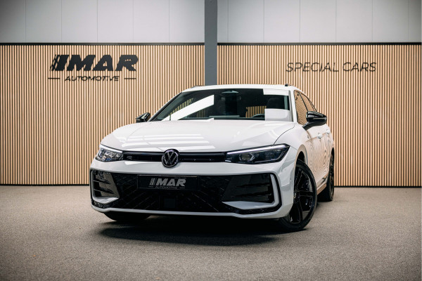 Volkswagen Passat R-Line Diesel | Trekhaak | Pano | Head-up | Stoelmassage | Volkswagen Passat R-Line Diesel | Trekhaak | Pano | Head-up | Stoelmassage |