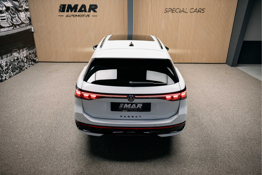 Volkswagen Passat R-Line Diesel | Trekhaak | Pano | Head-up | Stoelmassage | Volkswagen Passat R-Line Diesel | Trekhaak | Pano | Head-up | Stoelmassage |