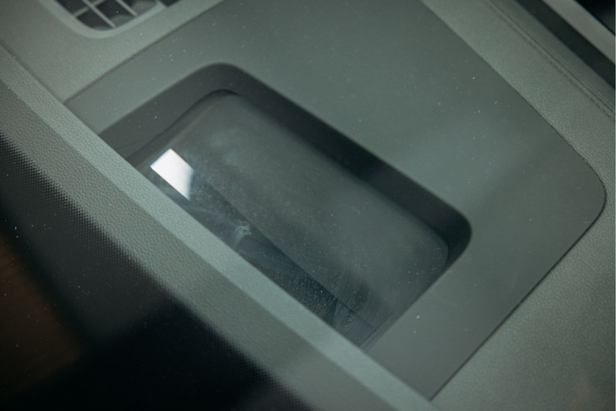 Volkswagen Passat R-Line Diesel | Trekhaak | Pano | Head-up | Stoelmassage | Volkswagen Passat R-Line Diesel | Trekhaak | Pano | Head-up | Stoelmassage |