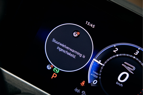 Volkswagen Passat R-Line Diesel | Trekhaak | Pano | Head-up | Stoelmassage | Volkswagen Passat R-Line Diesel | Trekhaak | Pano | Head-up | Stoelmassage |