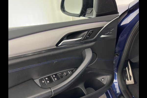 BMW X3 xDrive30e M-Sportpack Business Edition Plus (INCL-BTW) *PANO | LUXURY-LEATHER | FULL-LED | DIGI-COCKPIT | HIFI-SOUND | CARPLAY | DAB+ | HEATED-SPORTSEATS | AMBIENT-LIGHT | PRIVACY-GLASS | SHIFT-PADDLES | TOWBAR | 19''ALU*