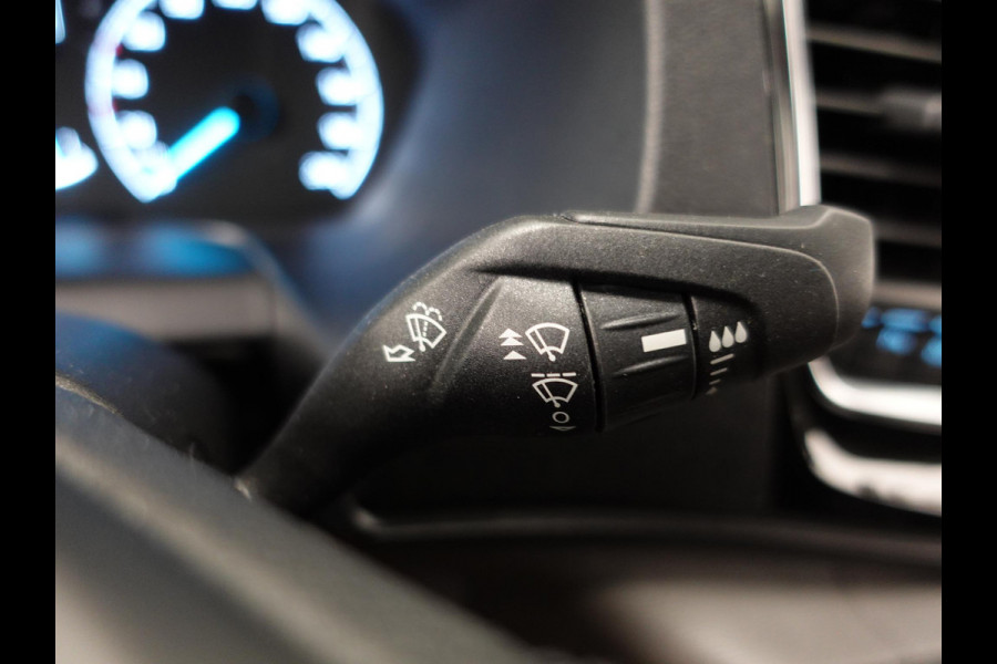 Ford Transit Custom 300 2.0 TDCI L2H1 Limited Dubbele cabine Automaat Navi| Airco 2 Schuifdeuren Trekhaak PDC V& A Carplay DAB