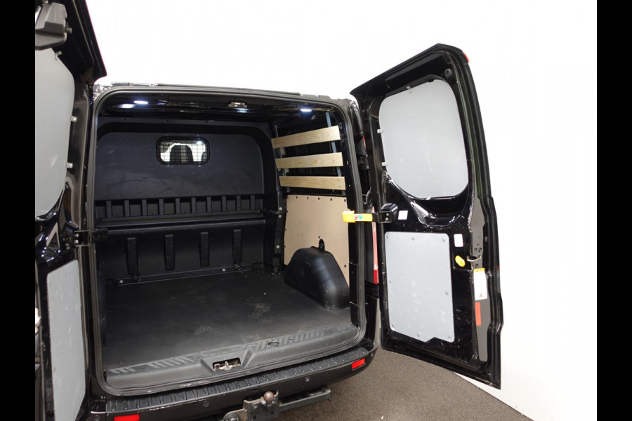 Ford Transit Custom 300 2.0 TDCI L2H1 Limited Dubbele cabine Automaat Navi| Airco 2 Schuifdeuren Trekhaak PDC V& A Carplay DAB