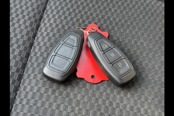 Ford Fiesta 1.0 EcoBoost ST-Line 1e Eigenaar,Navi,Clima,Cruise,PDC Achter,17" LM Velgen,N.A.P,Nieuwe Apk bij Aflevering Ford Fiesta 1.0 EcoBoost ST-Line 1e Eigenaar,Navi,Clima,Cruise,PDC Achter,17" LM Velgen,N.A.P,Nieuwe Apk bij Aflevering