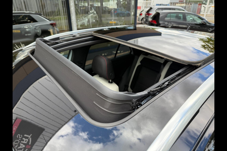 Volkswagen T-Roc 2.0 TSI 4Motion Sport| PANO | LED | CARPLAY