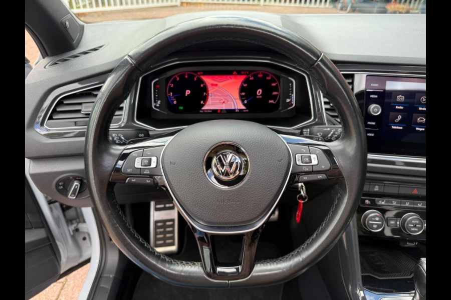 Volkswagen T-Roc 2.0 TSI 4Motion Sport| PANO | LED | CARPLAY
