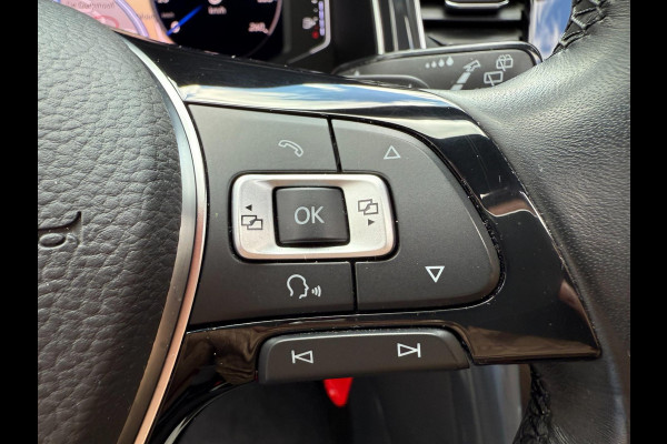 Volkswagen T-Roc 2.0 TSI 4Motion Sport| PANO | LED | CARPLAY