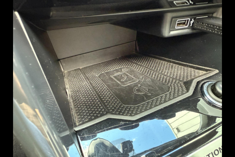 Volkswagen T-Roc 2.0 TSI 4Motion Sport| PANO | LED | CARPLAY