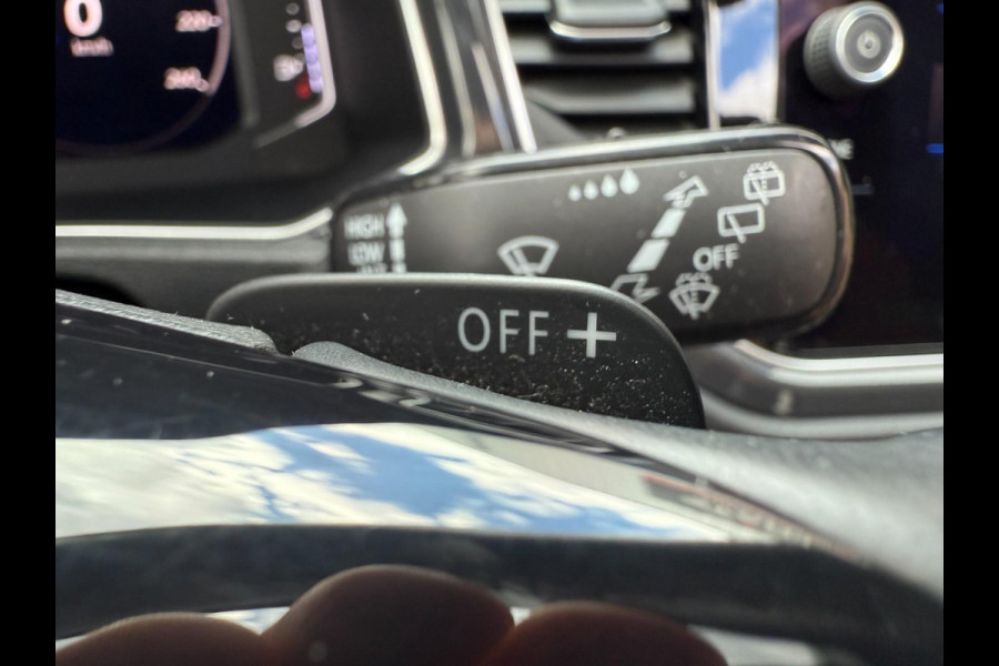 Volkswagen T-Roc 2.0 TSI 4Motion Sport| PANO | LED | CARPLAY