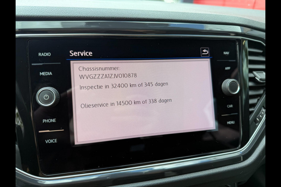 Volkswagen T-Roc 2.0 TSI 4Motion Sport| PANO | LED | CARPLAY