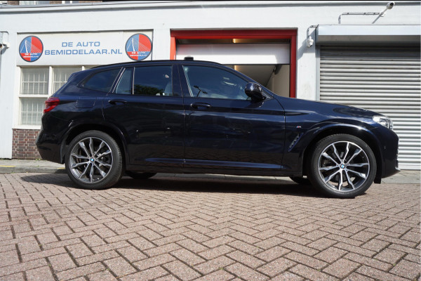 BMW X3 xDrive20i High Executive 3x M-SPORT (Aerodynamica/ onderstel/ interieur) Nederlandse BMW (NAP) | BMW dealer onderhouden | 20inch | Trekhaak | Sfeerverlichting |