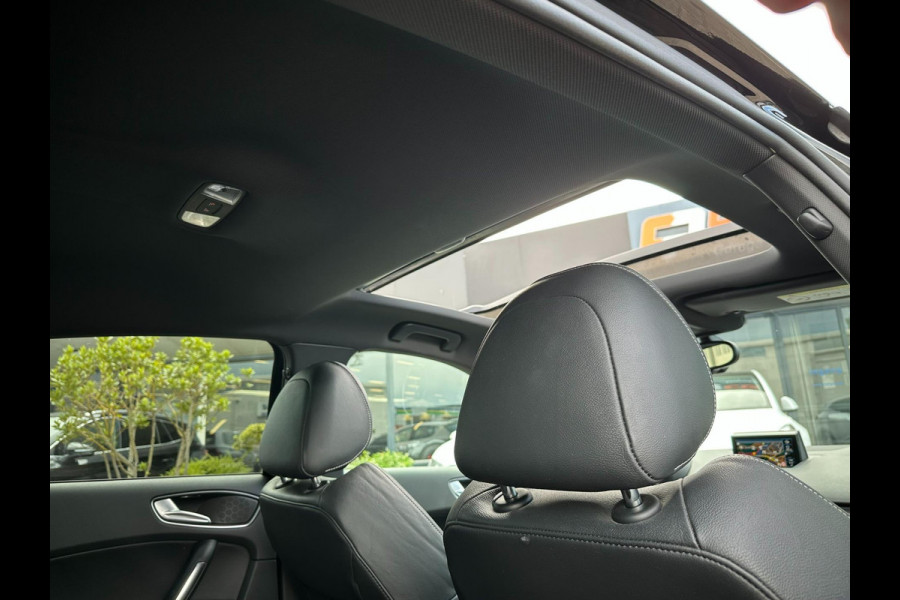 Audi A1 Sportback 1.0 TFSI S-Line Audi A1 Sportback 1.0 TFSI S-Line