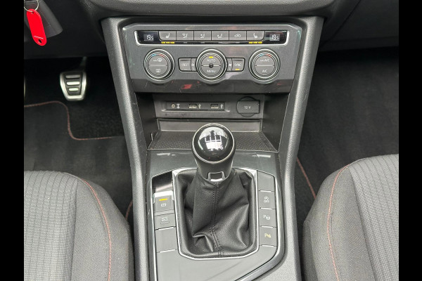Volkswagen Tiguan 1.4 TSI ACT| R-Line | PANO | LED | Carplay